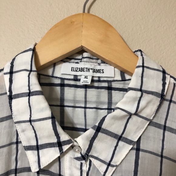 Elizabeth and James Carine Button Down Shirt—XL - Picture 12 of 12